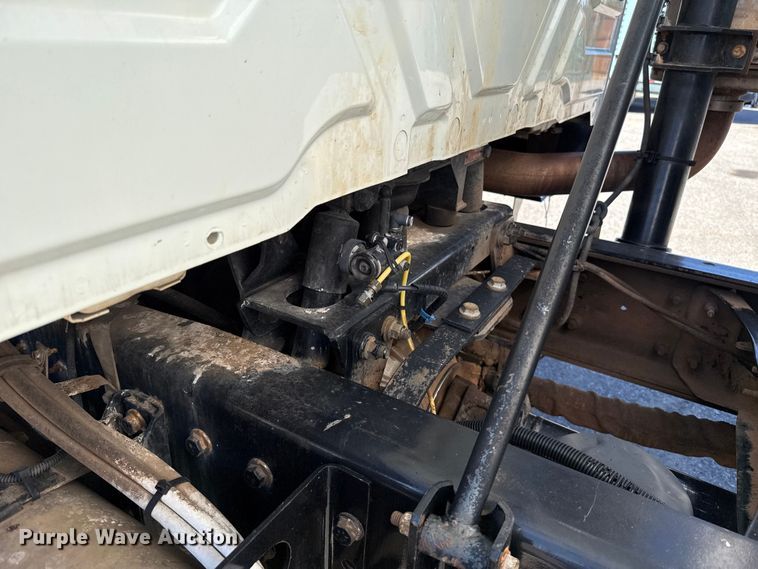 image for item EU5316 2012 International WorkStar 7600 dump truck