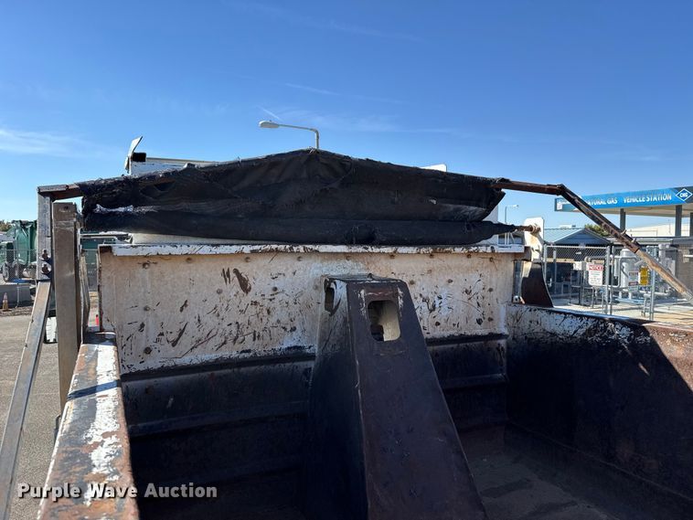 image for item EU5316 2012 International WorkStar 7600 dump truck