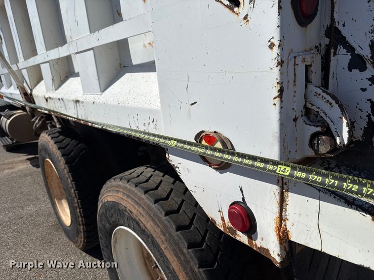 image for item EU5316 2012 International WorkStar 7600 dump truck