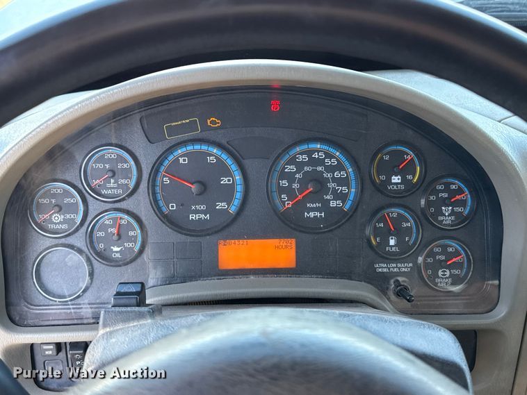 image for item EU5316 2012 International WorkStar 7600 dump truck