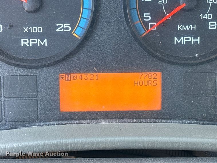 image for item EU5316 2012 International WorkStar 7600 dump truck