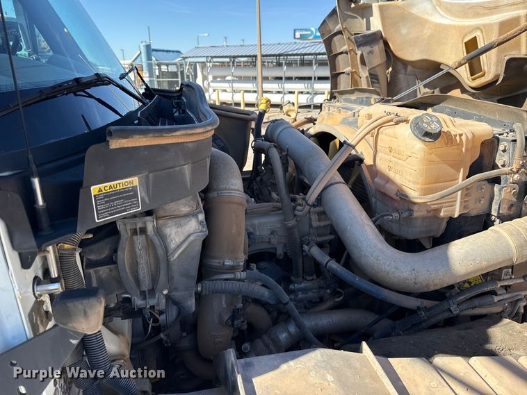 image for item EU5316 2012 International WorkStar 7600 dump truck