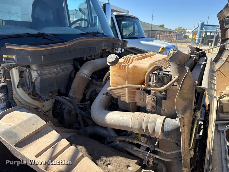 image for item EU5316 2012 International WorkStar 7600 dump truck