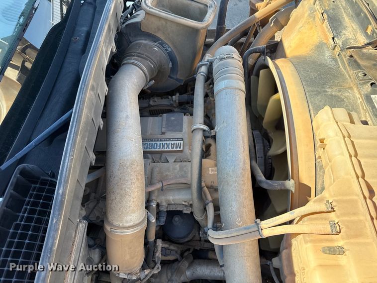 image for item EU5316 2012 International WorkStar 7600 dump truck