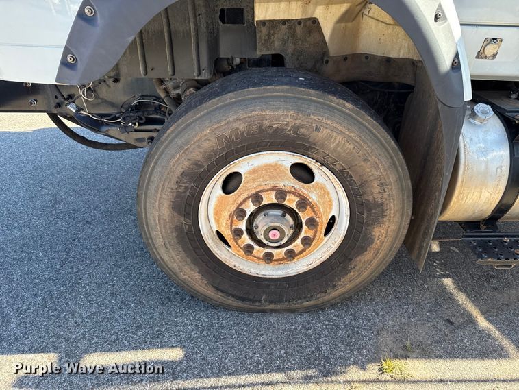 image for item EU5316 2012 International WorkStar 7600 dump truck