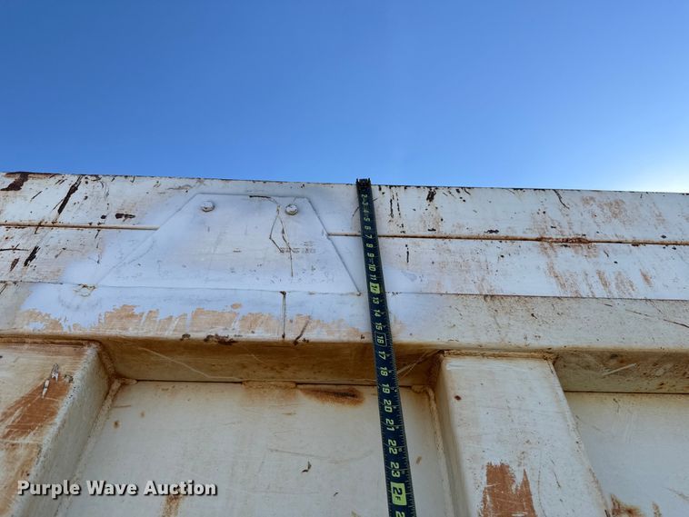 image for item EU5317 2003 International 7400 dump truck