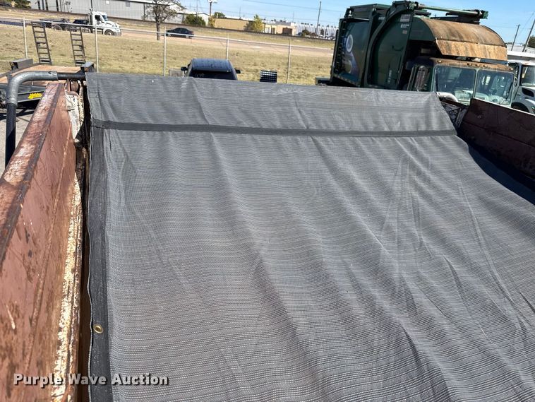 image for item EU5317 2003 International 7400 dump truck