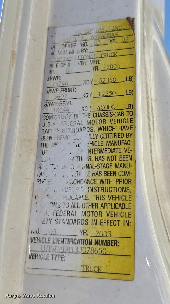 image for item EU5317 2003 International 7400 dump truck