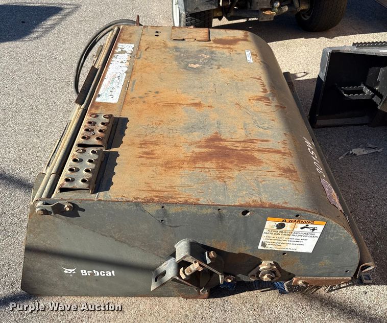 image for item EU5318 2017 Bobcat 60