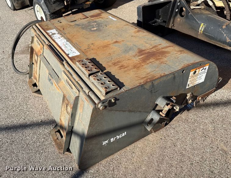 image for item EU5318 2017 Bobcat 60