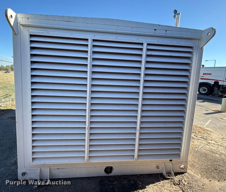 image for item EU5320 2011 Arrow VRC-2 gas compressor