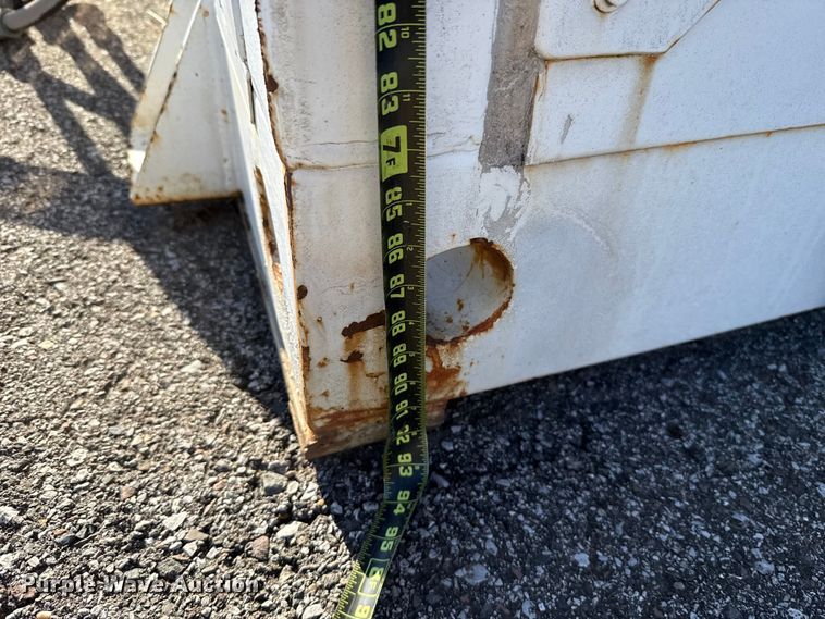 image for item EU5320 2011 Arrow VRC-2 gas compressor