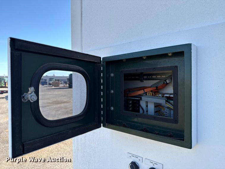 image for item EU5320 2011 Arrow VRC-2 gas compressor