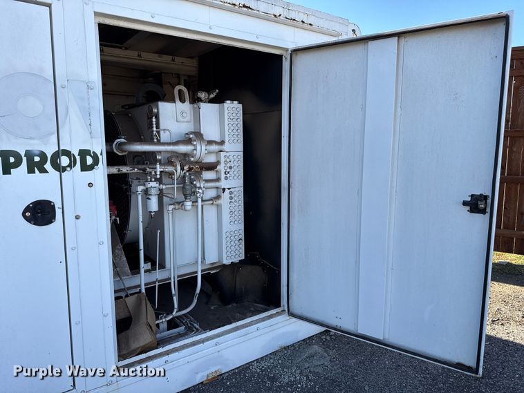 image for item EU5320 2011 Arrow VRC-2 gas compressor