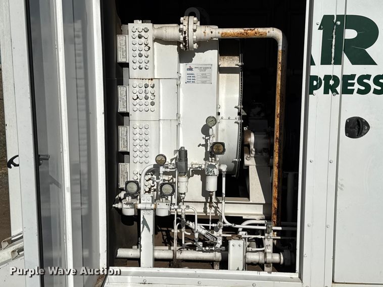 image for item EU5320 2011 Arrow VRC-2 gas compressor