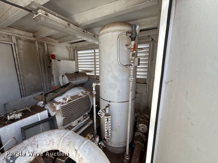 image for item EU5320 2011 Arrow VRC-2 gas compressor