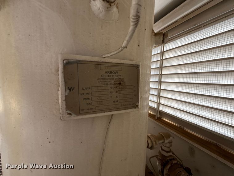 image for item EU5320 2011 Arrow VRC-2 gas compressor