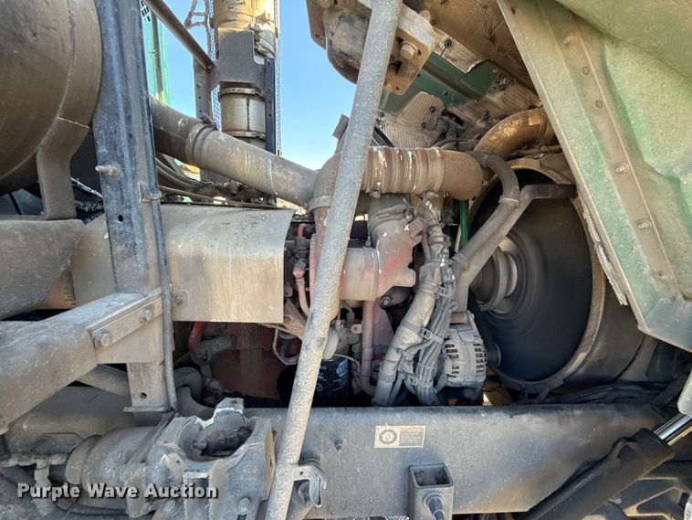 image for item EU5321 2015 Peterbilt 320 refuse truck