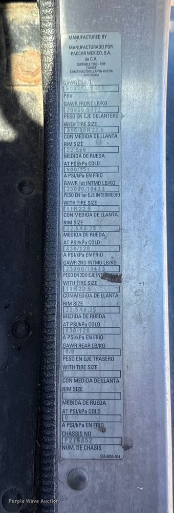 image for item EU5321 2015 Peterbilt 320 refuse truck