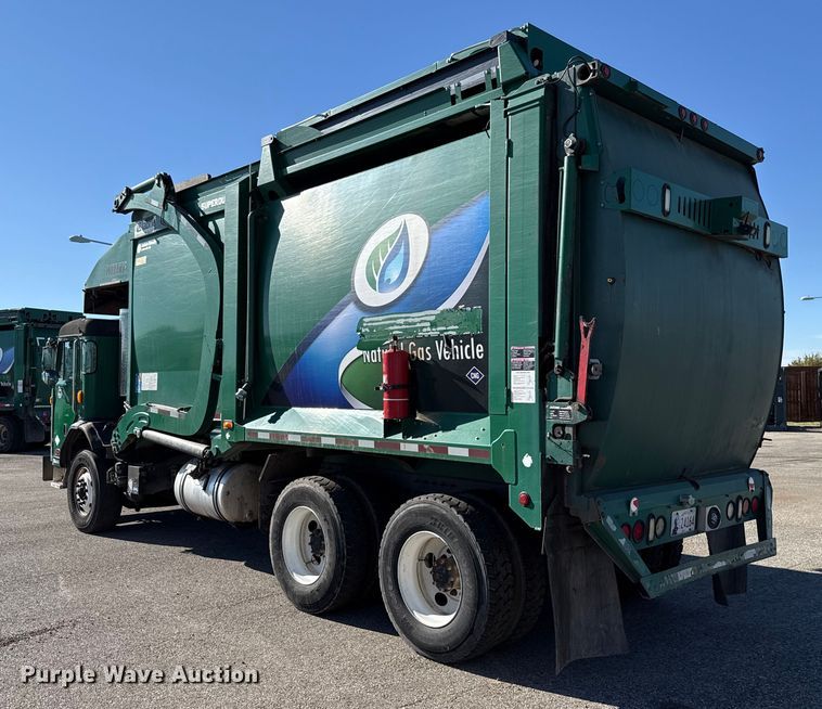 image for item EU5322 2016 Peterbilt 320 refuse truck