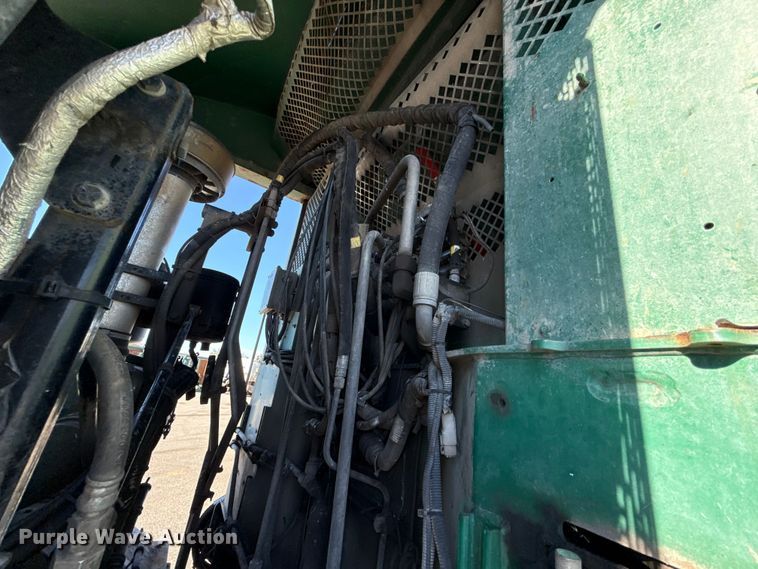 image for item EU5322 2016 Peterbilt 320 refuse truck