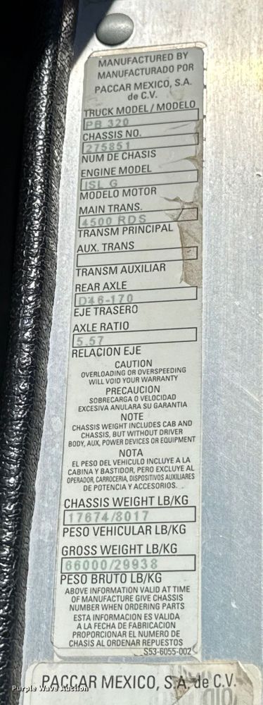 image for item EU5324 2015 Peterbilt 320 refuse truck