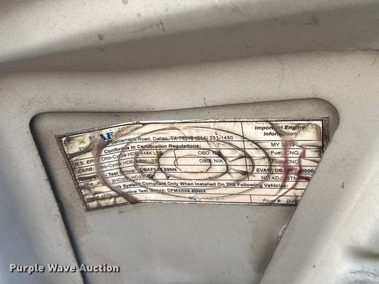 image for item EU5325 2013 Ford E450 Super Duty shuttle bus