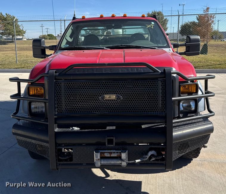 image for item EU5326 2009 Ford F450 flatbed truck