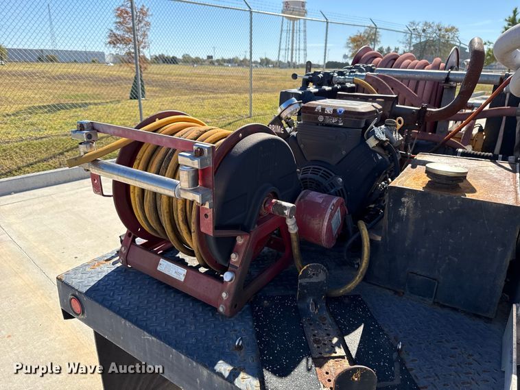 image for item EU5326 2009 Ford F450 flatbed truck