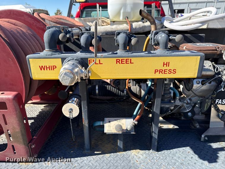 image for item EU5326 2009 Ford F450 flatbed truck