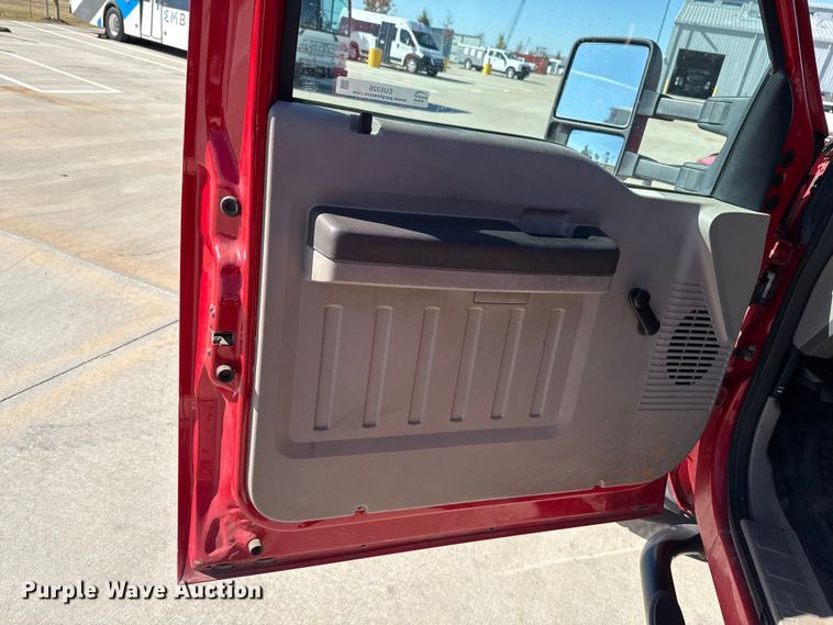 image for item EU5326 2009 Ford F450 flatbed truck