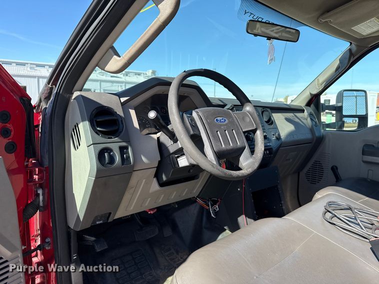 image for item EU5326 2009 Ford F450 flatbed truck