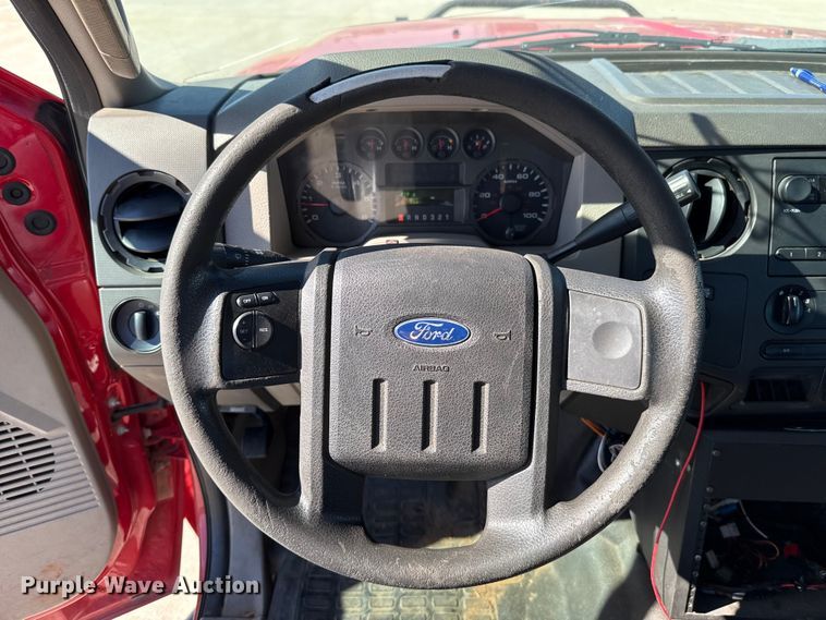 image for item EU5326 2009 Ford F450 flatbed truck