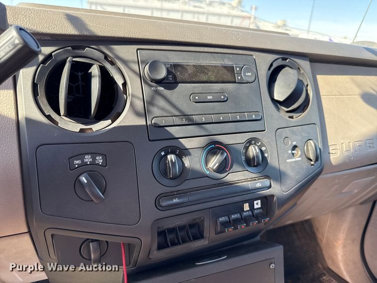 image for item EU5326 2009 Ford F450 flatbed truck