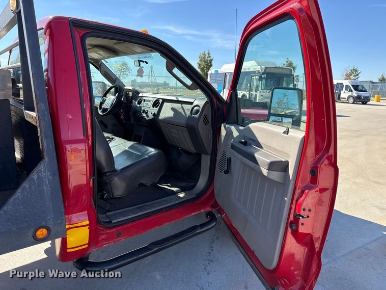 image for item EU5326 2009 Ford F450 flatbed truck