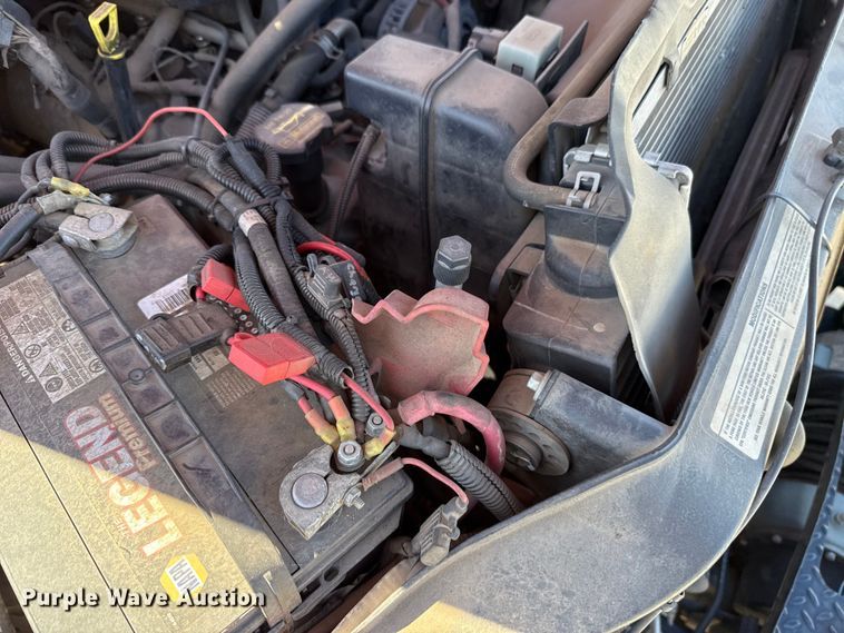 image for item EU5326 2009 Ford F450 flatbed truck