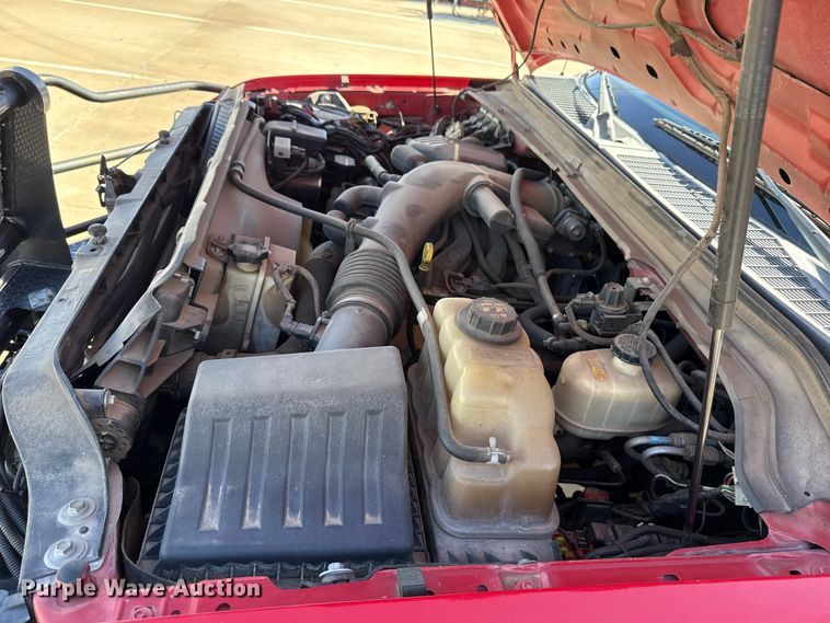 image for item EU5326 2009 Ford F450 flatbed truck