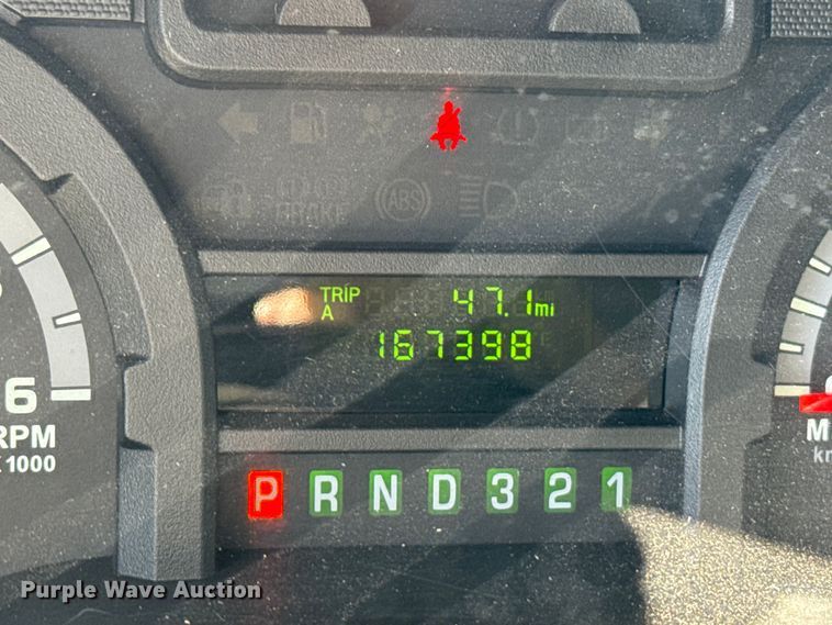 image for item EU5327 2013 Ford E450 Super Duty shuttle bus