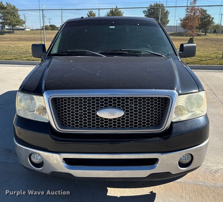 image for item EU5328 2006 Ford F150 SuperCab pickup truck