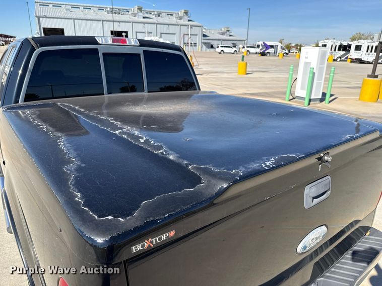 image for item EU5328 2006 Ford F150 SuperCab pickup truck