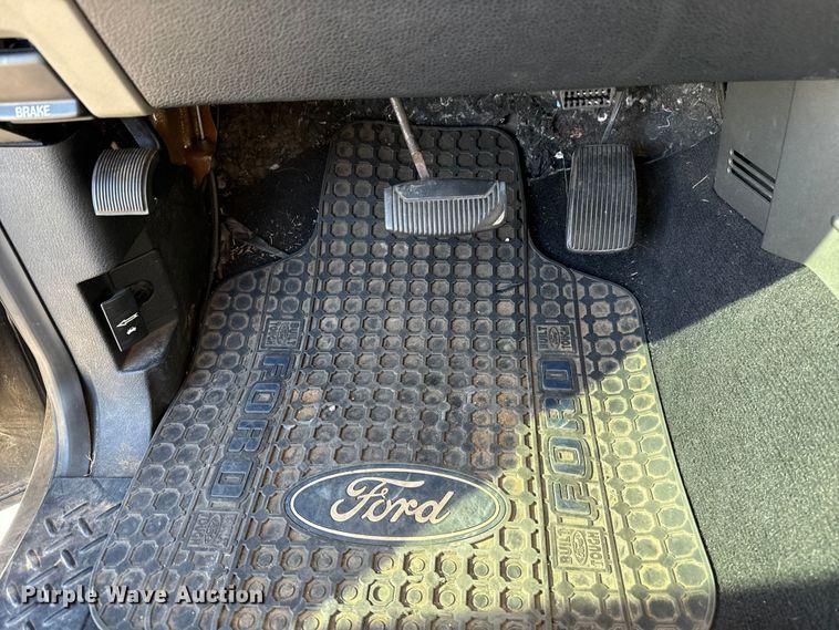 image for item EU5328 2006 Ford F150 SuperCab pickup truck