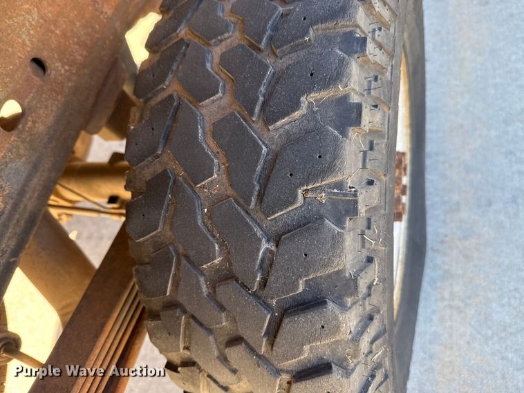 image for item EU5330 2006 GMC Sierra 2500HD Crew Cab pickup truck