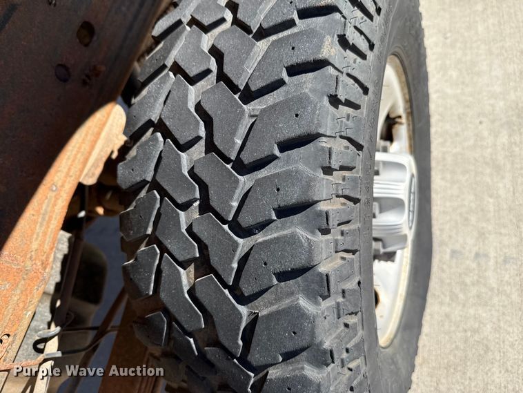 image for item EU5330 2006 GMC Sierra 2500HD Crew Cab pickup truck