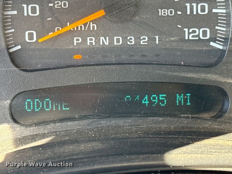 image for item EU5330 2006 GMC Sierra 2500HD Crew Cab pickup truck