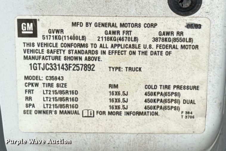 image for item EU5330 2006 GMC Sierra 2500HD Crew Cab pickup truck