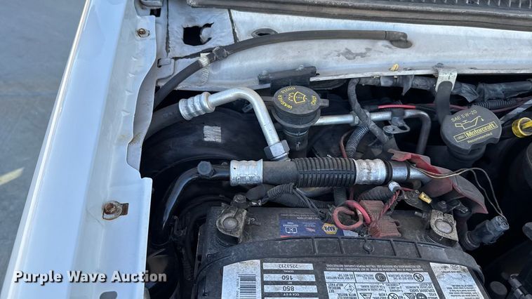 image for item EU5331 2014 Ford E450 Super Duty shuttle bus