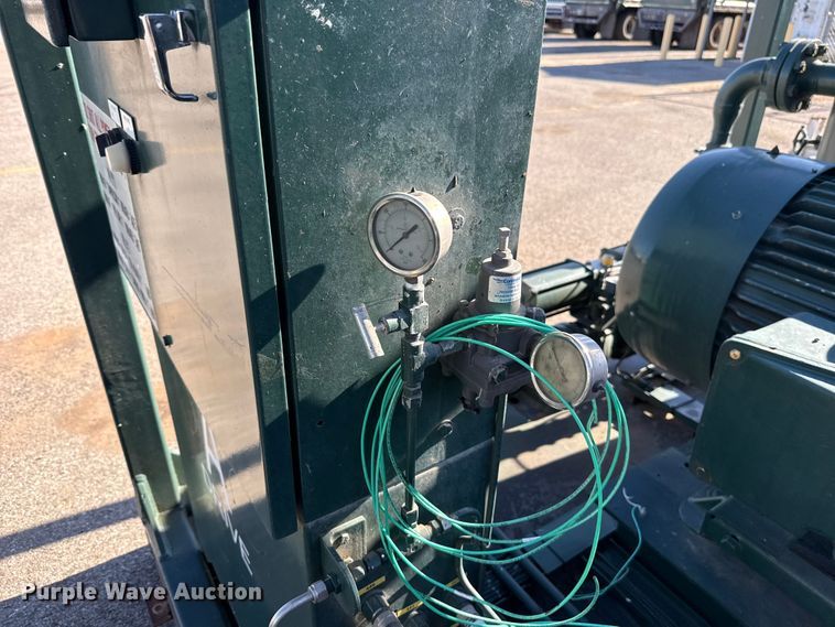 image for item EU5332 2010 Arrow VCR-2 CNG compressor