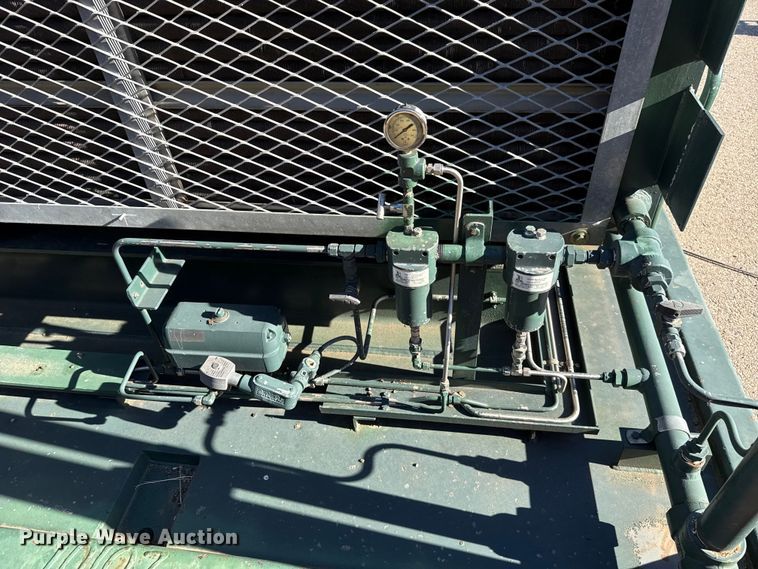 image for item EU5332 2010 Arrow VCR-2 CNG compressor