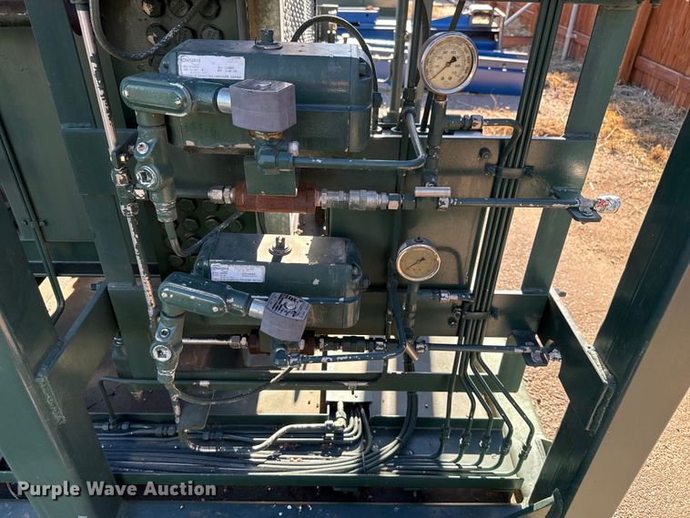 image for item EU5332 2010 Arrow VCR-2 CNG compressor