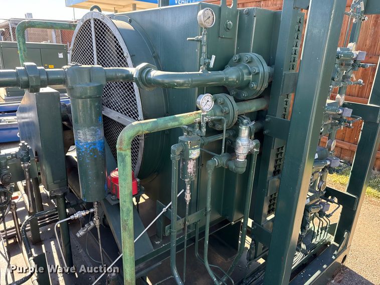 image for item EU5332 2010 Arrow VCR-2 CNG compressor